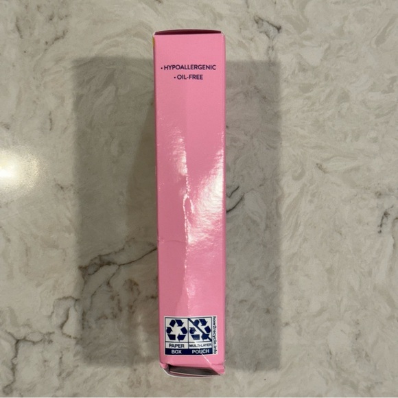 Biore Nose+Face Blackhead Remover Pore Strips, 12 Nose + 12 Face Strips - Picture 3 of 4